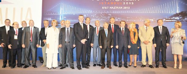 Dünyanın KOBİ ’si İstanbul’da bir araya geldi