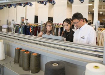 Presentations & Close Exchange